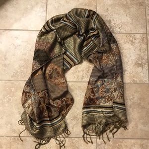 Beautiful scarf with earth tones and gold accent